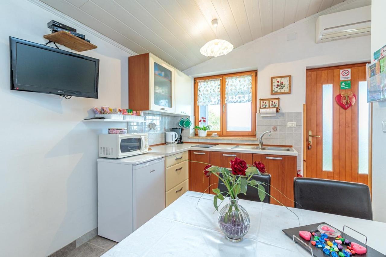 Apartments Sveti Leonard Oprtalj Dış mekan fotoğraf