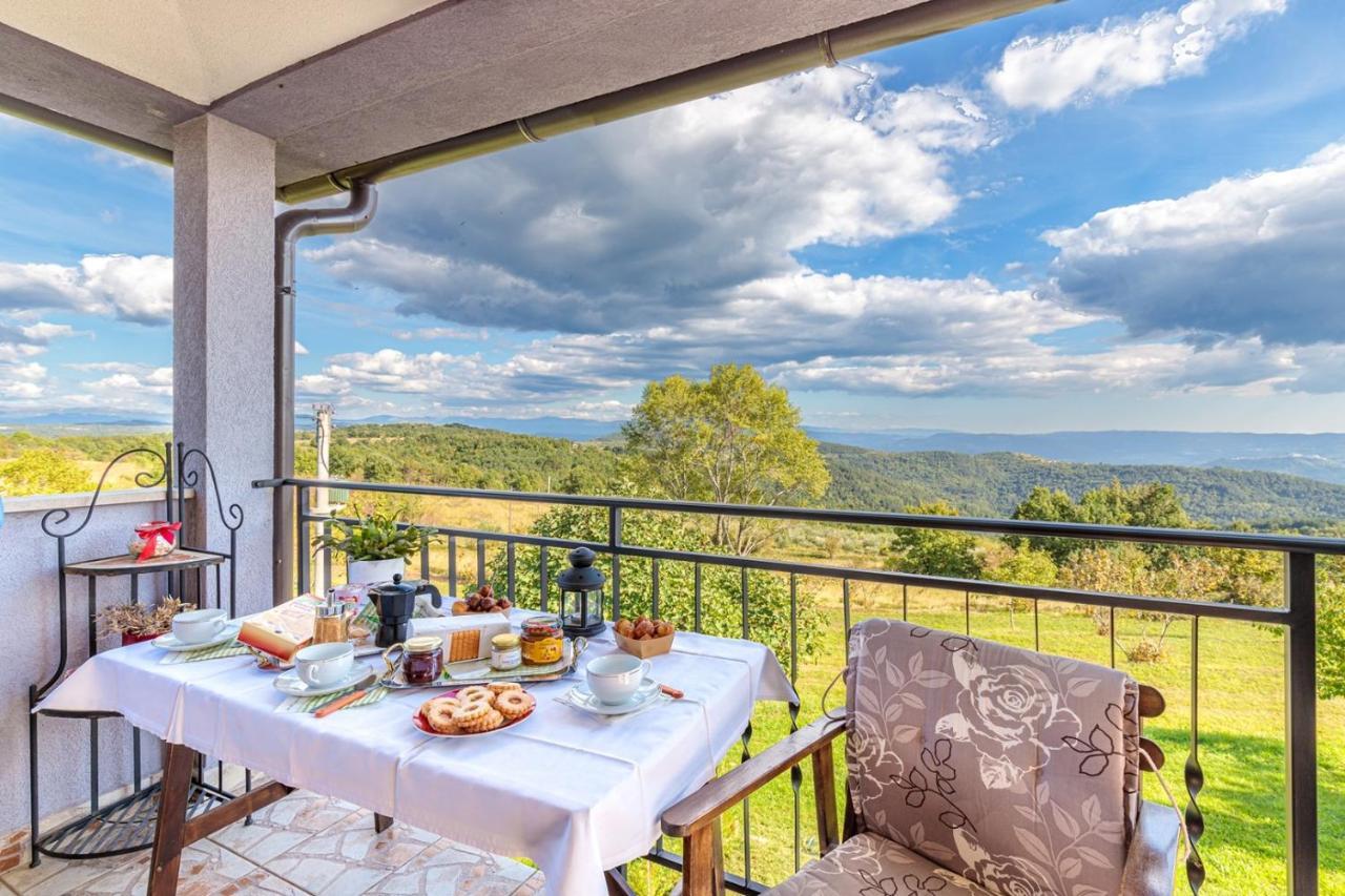 Apartments Sveti Leonard Oprtalj Dış mekan fotoğraf