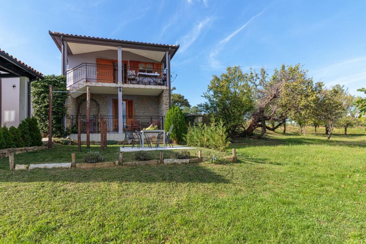 Apartments Sveti Leonard Oprtalj Dış mekan fotoğraf