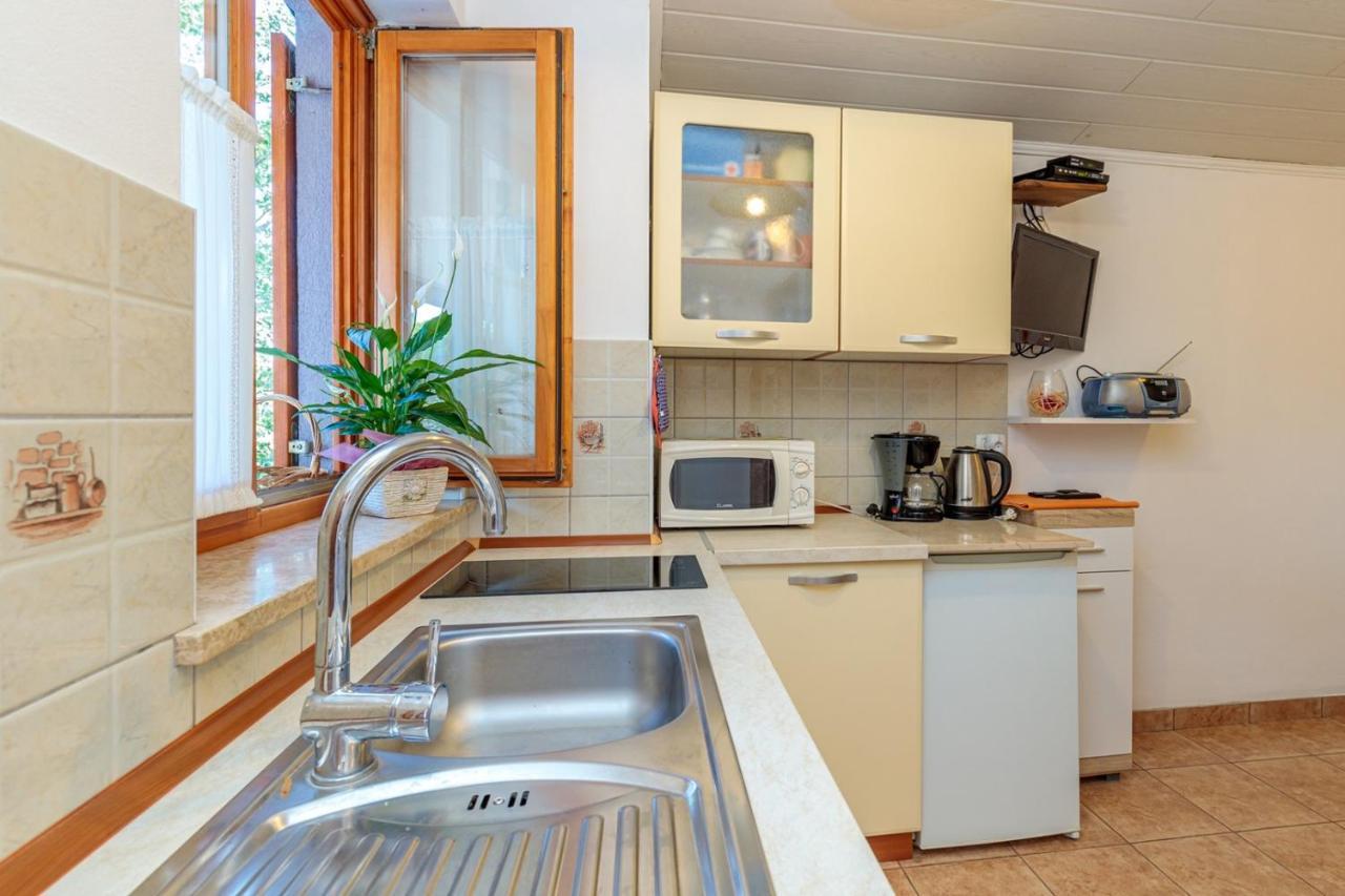 Apartments Sveti Leonard Oprtalj Dış mekan fotoğraf