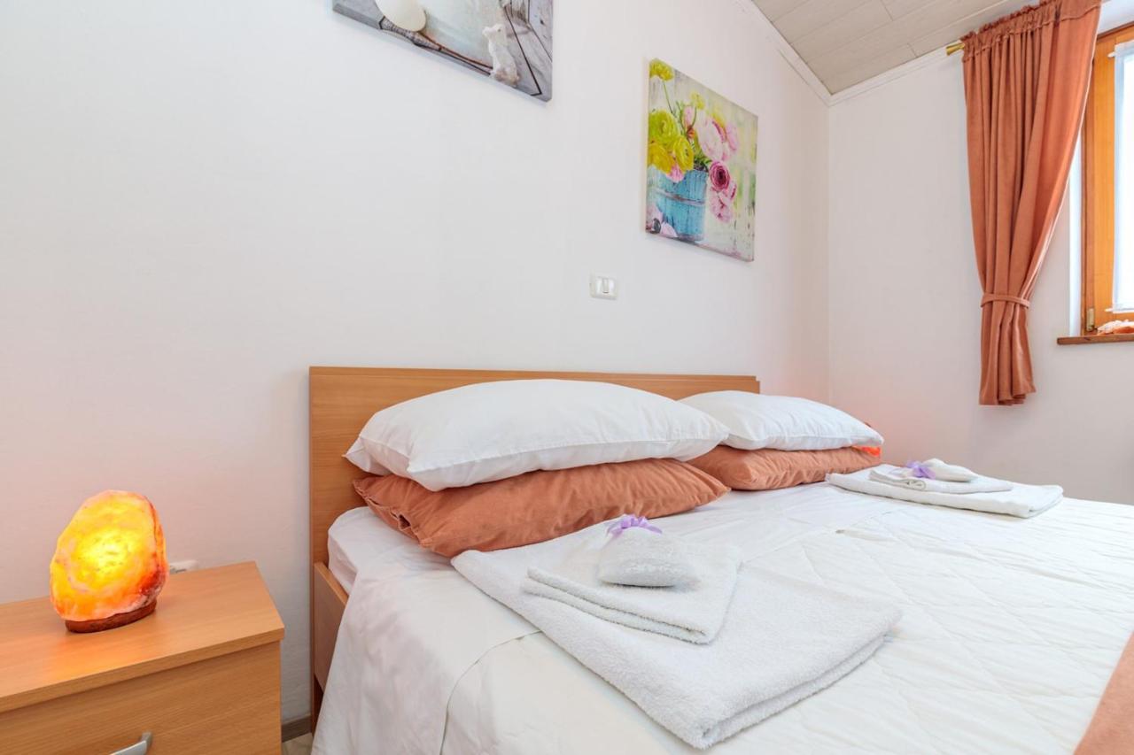 Apartments Sveti Leonard Oprtalj Dış mekan fotoğraf